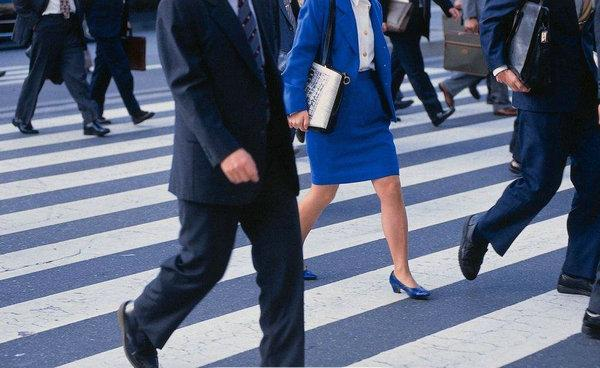 为了抢人才，游戏公司会更多「卷」吗？